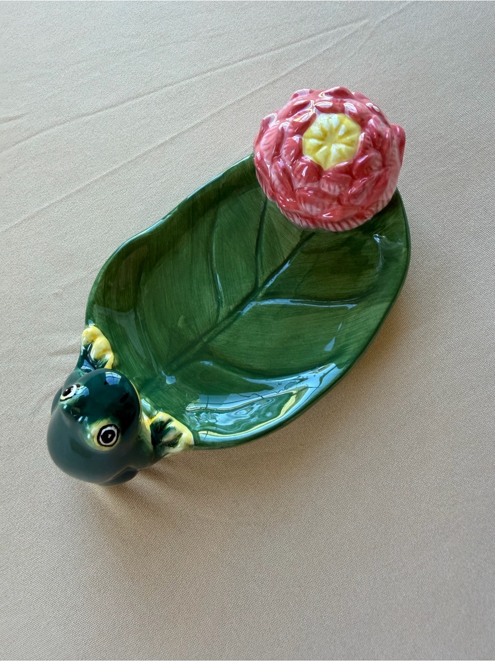 Glossy Ceramic Leaf Dish with Frog & Pink Flower Accent Vintage Allure 1998